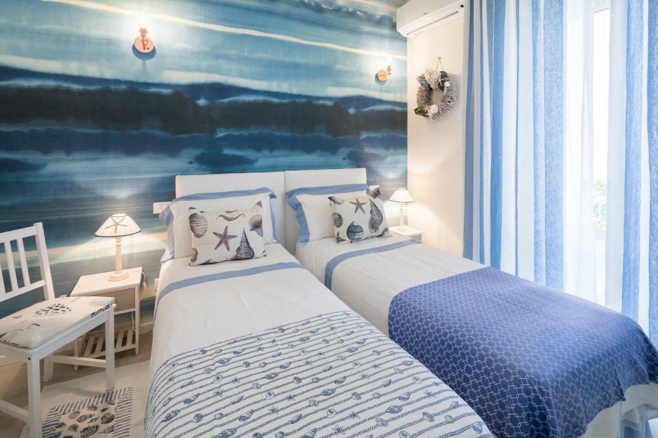 B&B Due Passi Dal Mare Cinquale Exterior photo